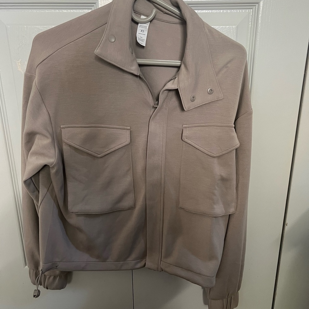 Yogalicious Softlite Scuba Autumn Jacket in Gray